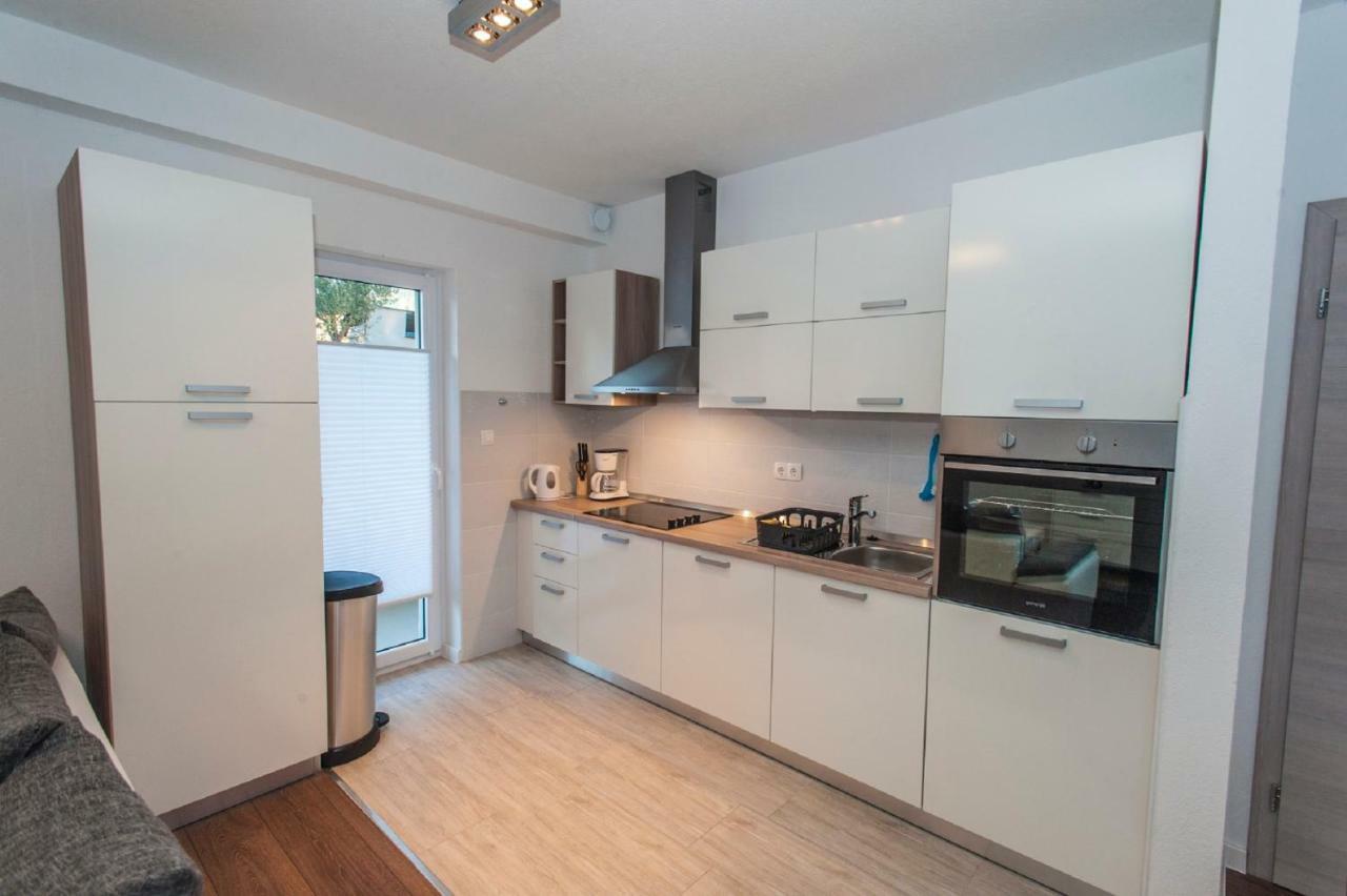 Arena 5-stars Premium-accommodation Apartament *